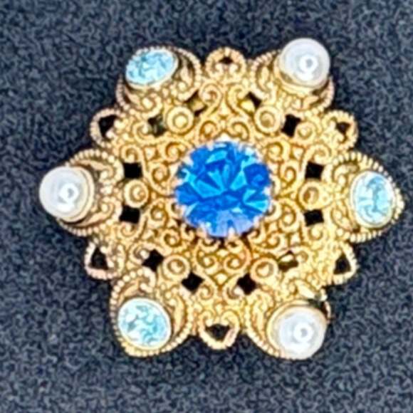 The Unbranded Brand Jewelry - Blue Rhinestone Faux Pearl Vintage Filigree West Germany Clip On Earrings